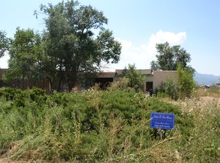 44 Camino Del Caballo, Ranchos De Taos, NM 87557
