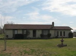 10398 E Jahant Rd, Acampo, CA 95220