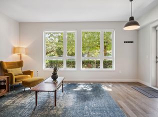 4080 Yukon St #110, Vancouver, BC