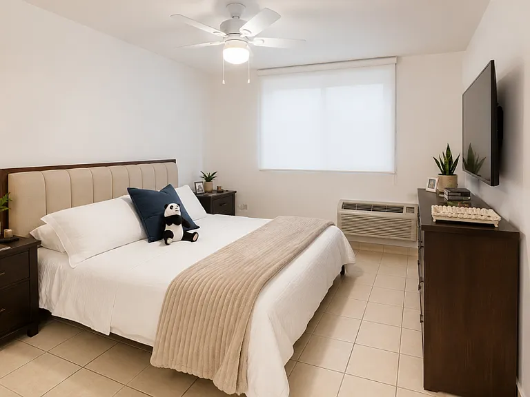 Cond The Residences 10 Apt 10 Calle Boulevard de l — Photo 5