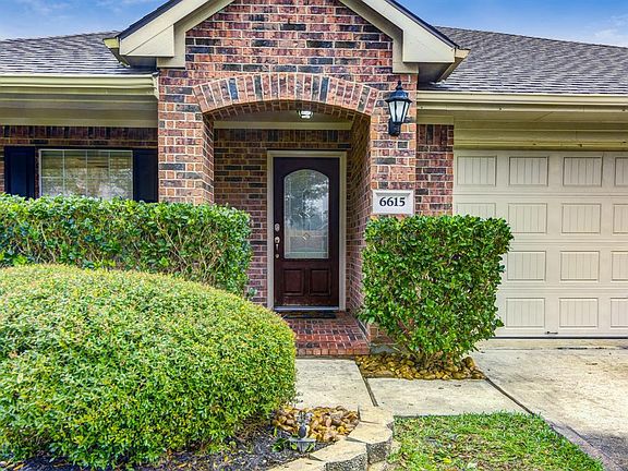 2nd image of 6615 Blue Hollow Ln