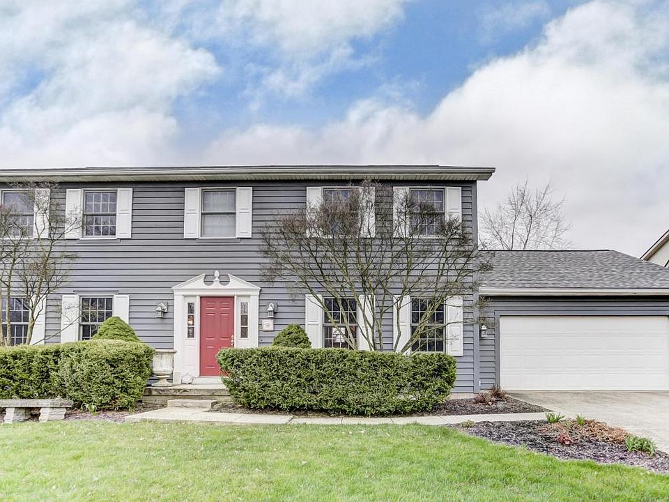 1st image of 698 Wedgewood Dr