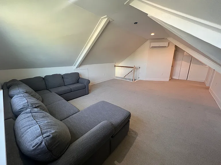 4010 Albemarle Ave — Photo 18