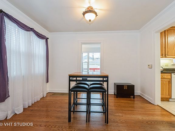 3rd image of 3711 N Pioneer Ave