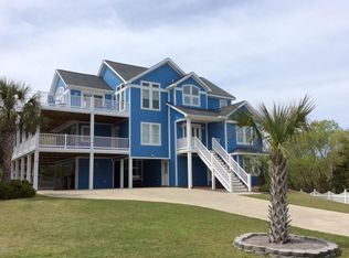 105 Shipwreck Ln, Emerald Isle, NC 28594