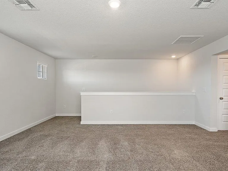 368 Banff Dr — Photo 26
