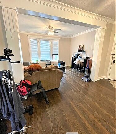 3rd image of 3602-08 W Grace St #36022