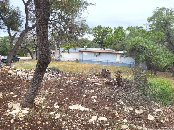 712 La Cresta LOT 242, Canyon Lake, TX 78133