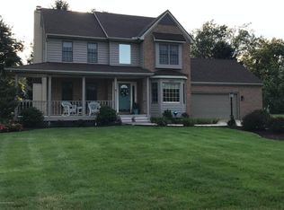 2805 River Pointe Dr, Holt, MI 48842