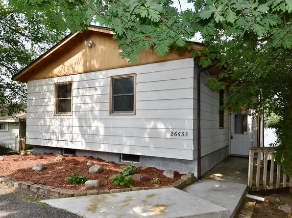 26635 North Dr, Zimmerman, MN 55398