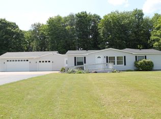 10881 M 32 E, Johannesburg, MI 49751