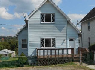 8 Griffith Ave, Washington, PA 15301