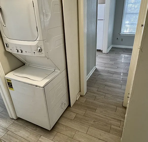 1618 Elberta Dr — Photo 8