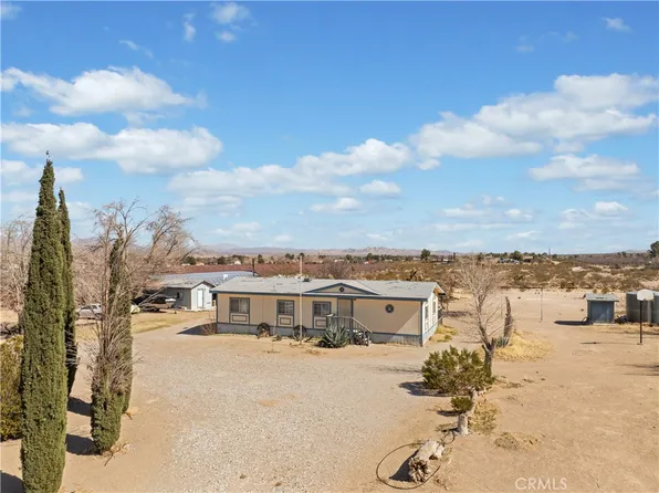 9927 Custer Ave, Lucerne Valley, CA 92356