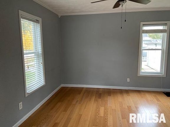 5th image of 419 E Pearl St