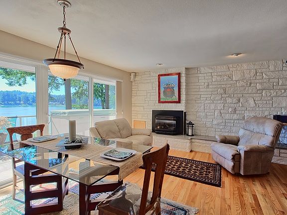 5th image of 1149 Lower Marine Dr