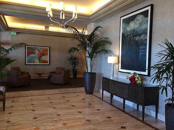 5th image of 525 E Seaside Way Unit 605