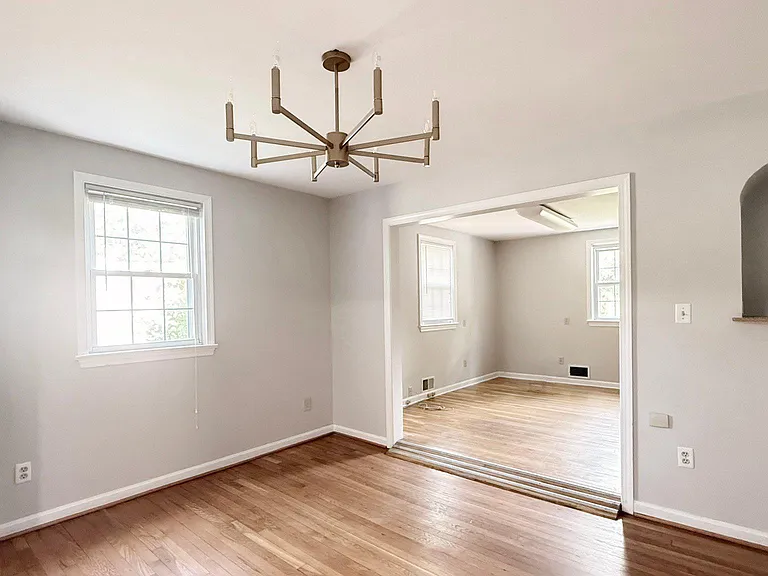 1005 N Lebanon St — Photo 6