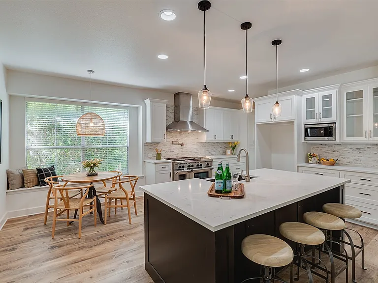 4411 Voyager Dr — Photo 4