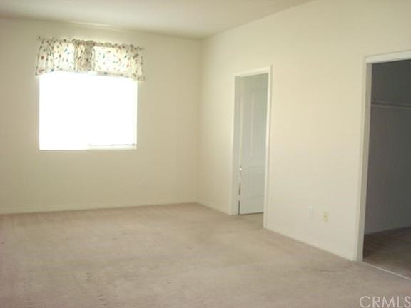 4th image of 1398 260th St