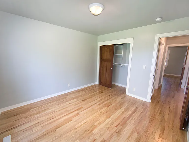 1255 Westwood Dr — Photo 18