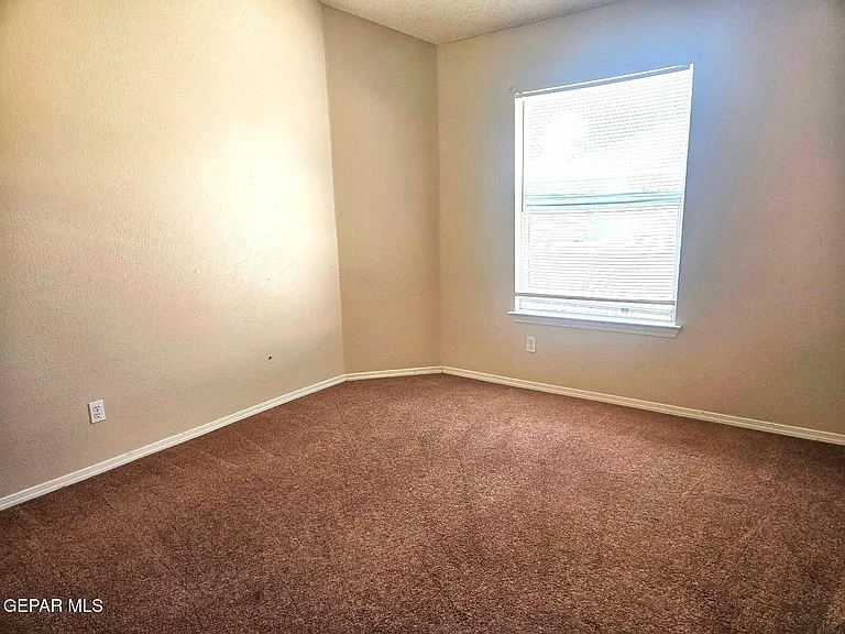 12604 Sun Terrace Ave — Photo 22
