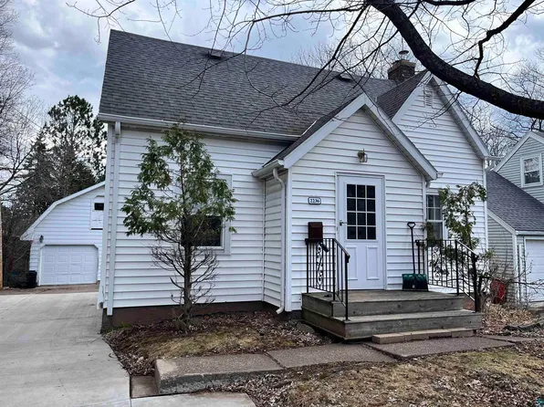 2236 Livingston Ave, Duluth, MN 55803