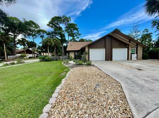 827 Long Meadow Ct, Port Orange, FL 32127