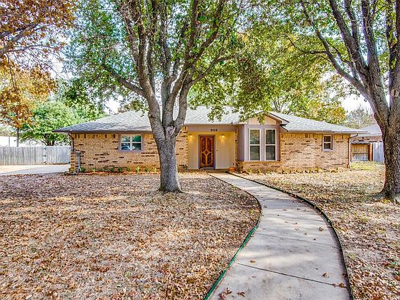 2nd image of 2113 Lea Meadow Cir