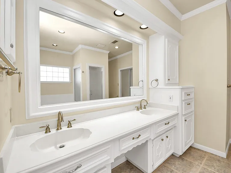 10503 Great Plains Ln — Photo 20
