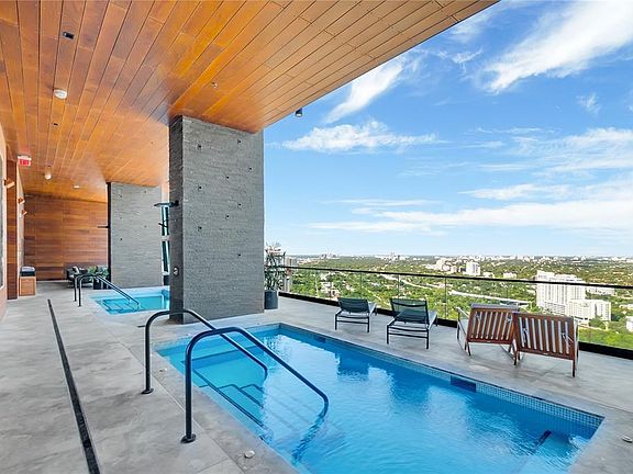 5th image of 1451 Brickell Avenue #1202