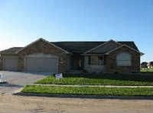3130 Sedwick St, Ames, IA 50010