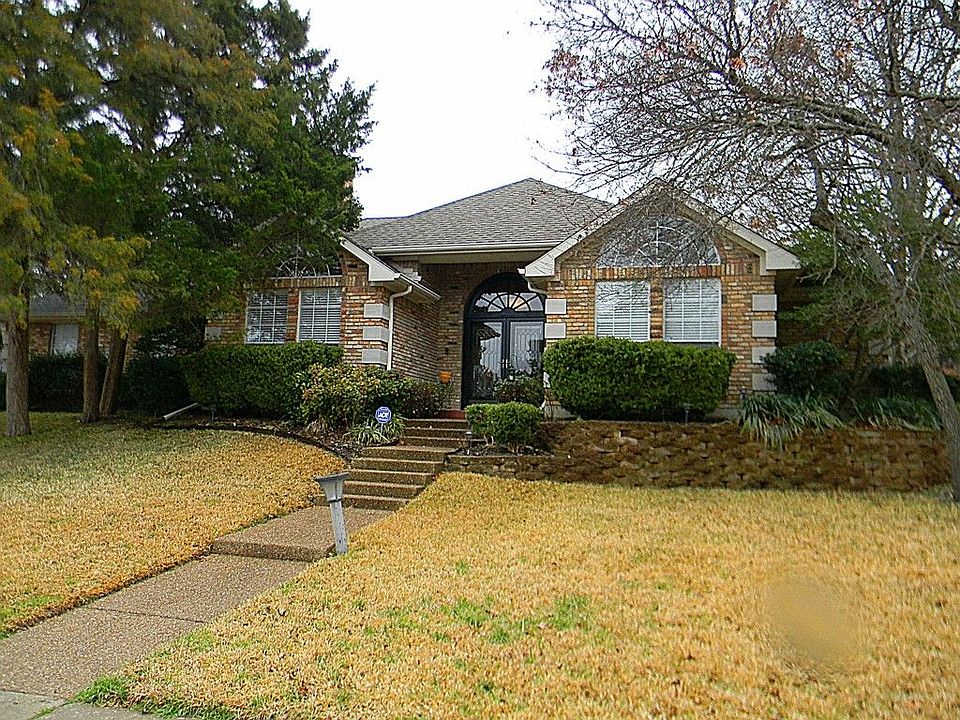1st image of 1924 Valley View Dr