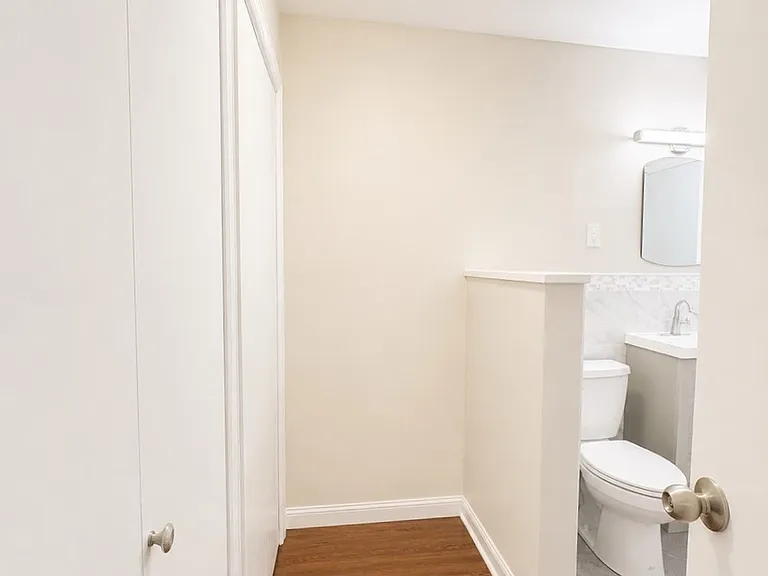 270 Marin Blvd #19R — Photo 10