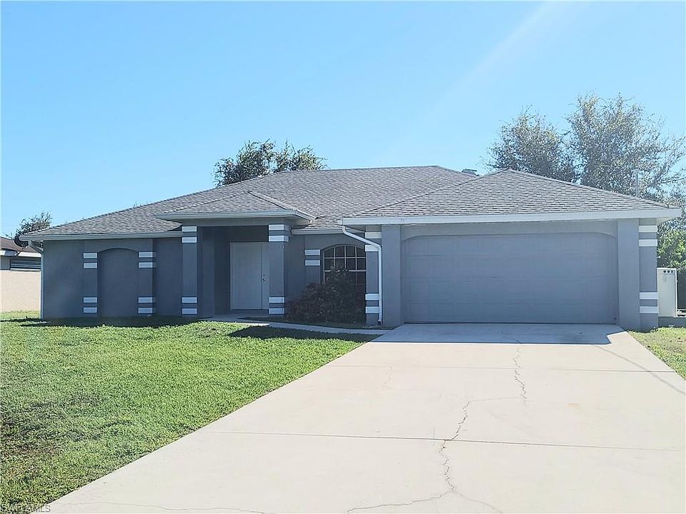 1st image of 675 Woodcrest Dr