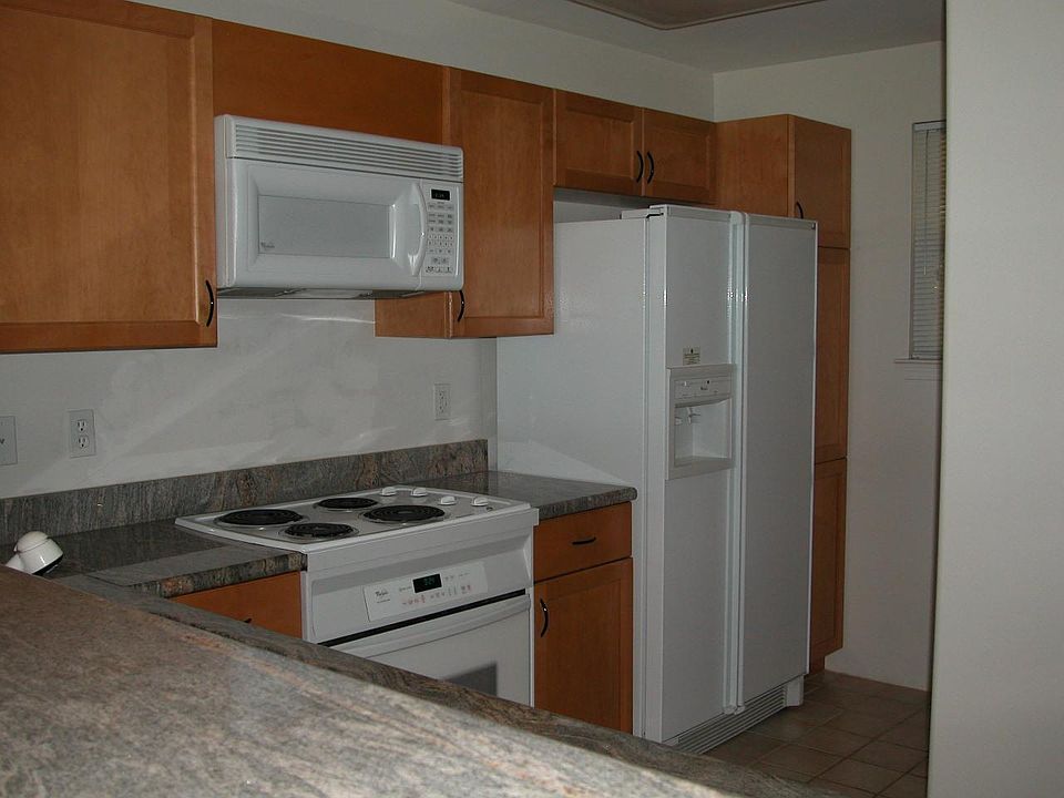 2nd image of 3950 Kalai Waa St APT N201