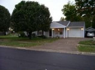 9310 Pirouette Ave, Fairdale, KY