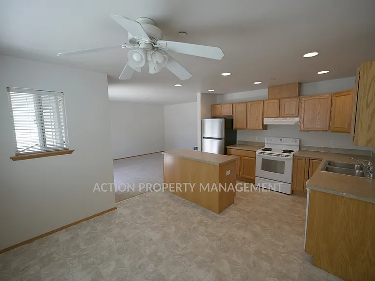 1312 Campbell Ave #2 — Photo 19