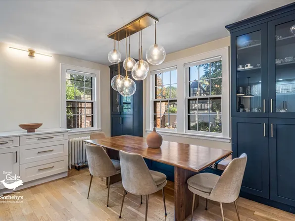 116-33 Union Turnpike image 11 of 40