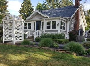 8308 Fitzwater Rd, Brecksville, OH 44141