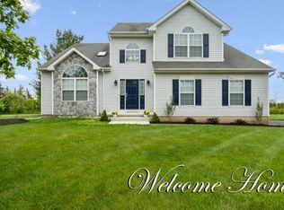 25 Gunther Loop, Somerset, NJ 08873