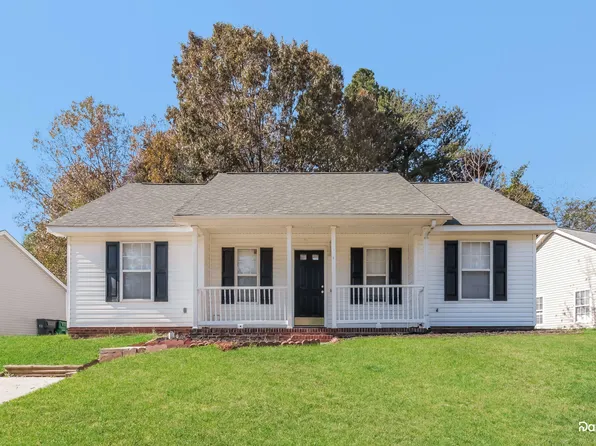 1120 Summit Hills Dr, Charlotte, NC 28214
