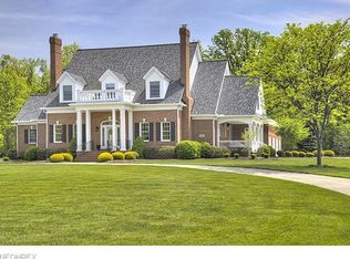 8152 Lexington Way, North Ridgeville, OH 44039