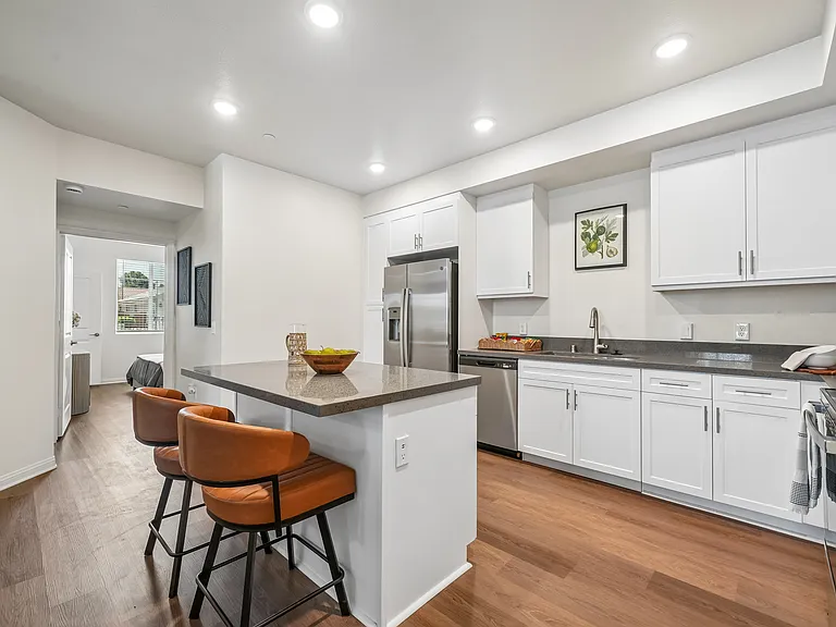 Gallery Park Apartments — Photo 11