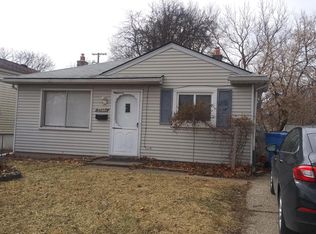 4852 Dudley St, Dearborn Heights, MI 48125