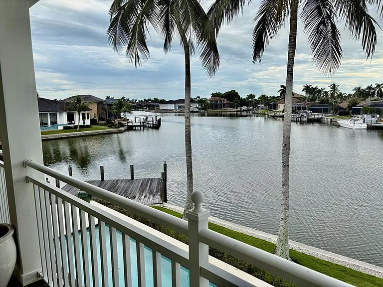 1627 Barbados Ct — Photo 34