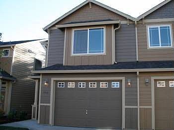 1st image of 2403 NE 114th Ct
