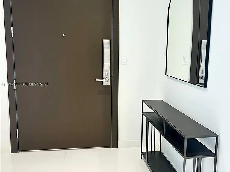 300 Biscayne Boulevard Way — Photo 2