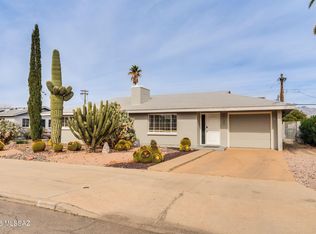 2733 E Manchester St, Tucson, AZ 85716