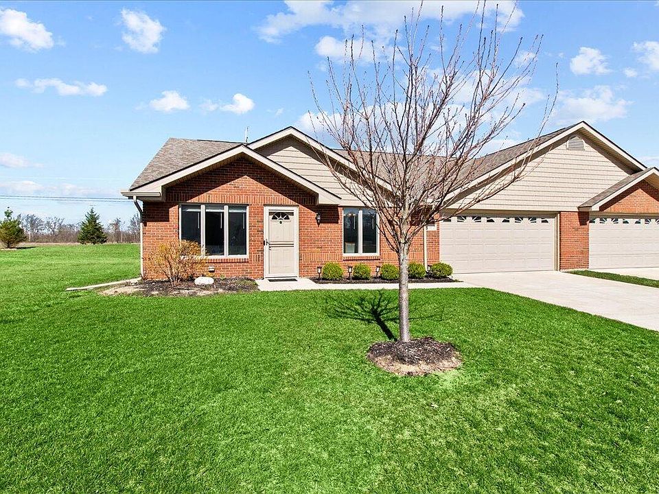 1st image of 890 Autumn Chase Ln